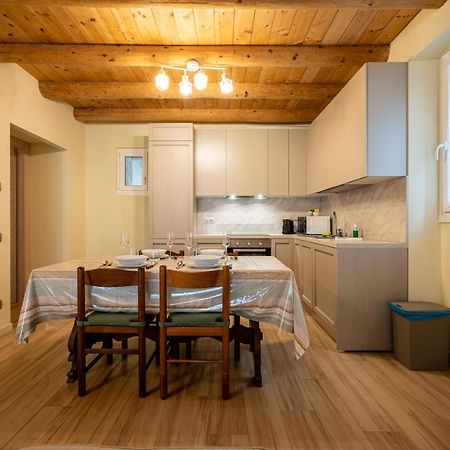 Appartamento Casa Elena Consiglio di Rumo Esterno foto