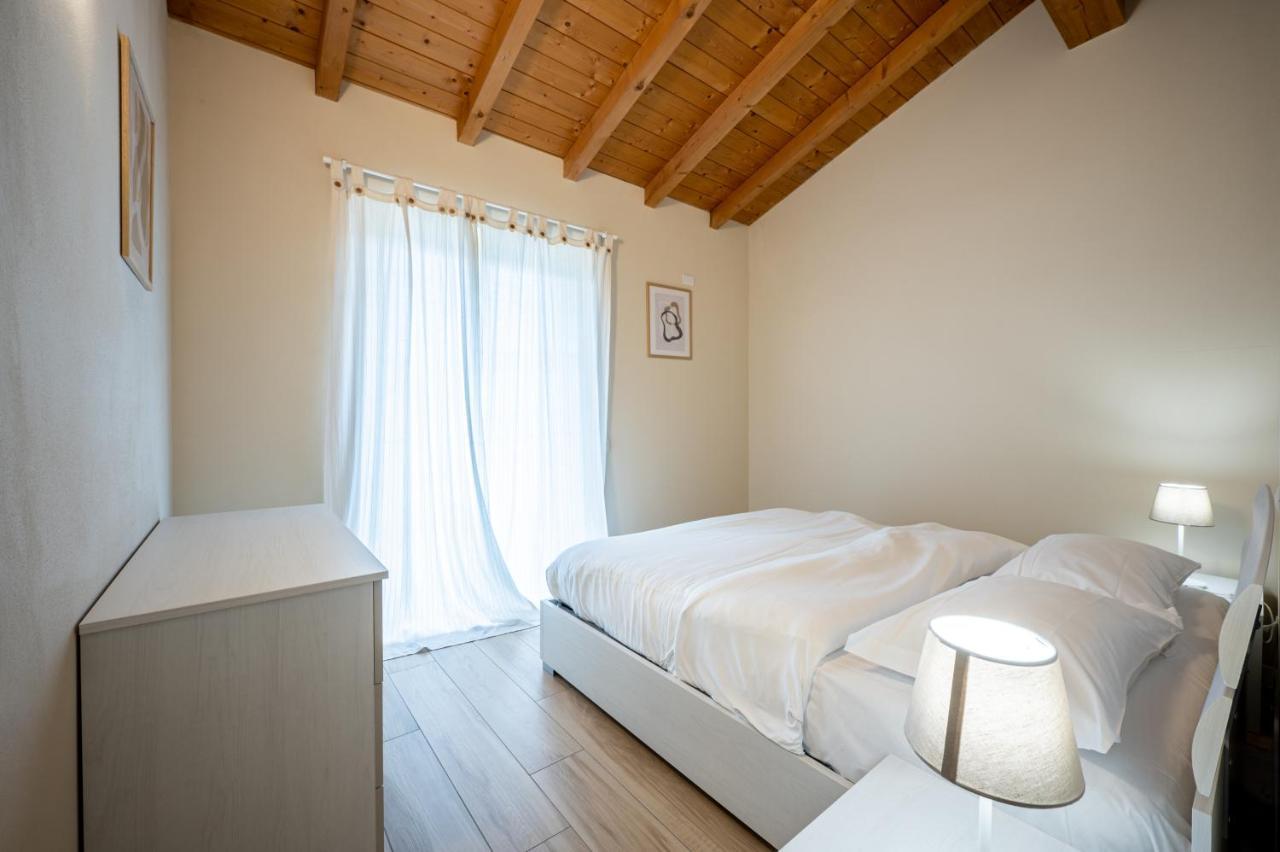 Appartamento Casa Elena Consiglio di Rumo Esterno foto
