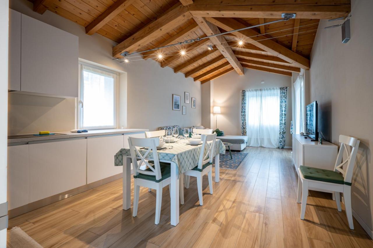 Appartamento Casa Elena Consiglio di Rumo Esterno foto